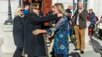 Piranski trg je očaral vse od Čapa, Mastroianija in Cavazze do Halle Berry (FOTO)