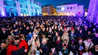 V Kopru prižgali lučke in odprli praznično Fantazimo (FOTO)
