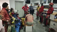 Umrlega potapljača ponoči prenesli iz &Scaron;kocjanskih jam, sodelovalo več kot sto ljudi (VIDEO)