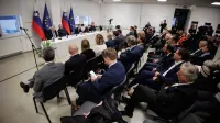 Avtocesta Postojna-Jel&scaron;ane: do javne razgrnitve &scaron;e v tem mandatu?