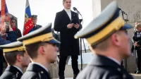 Golob v Dražgo&scaron;ah: "Dana&scaron;nja politična delitev naroda ni zgodovinsko dejstvo"