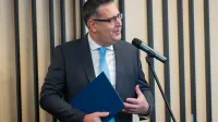 Vlada na seji v Luki Koper podprla projekt dvigala na Markovec