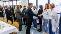 (OBISK VLADE) Milijoni za izolsko bolni&scaron;nico: zrasel bo nov operacijski blok
