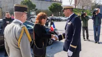 Francoska mornarica se v Kopru razkazuje z ladjo Loire (FOTO)