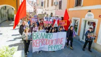 V Kopru znova o pravici do splava: "Rodimo, ko želimo"