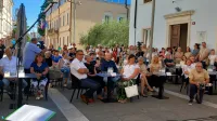 Vse se da: Barčica že 30 let pomaga ljudem graditi novo življenje