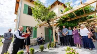 Spomin na Srečka Kosovela ostaja živ tudi s prenovljeno domačijo (FOTO)
