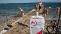 Zaradi fekalnega onesnaženja odsvetujejo kopanje na dveh izolskih kopali&scaron;čih (GALERIJA)