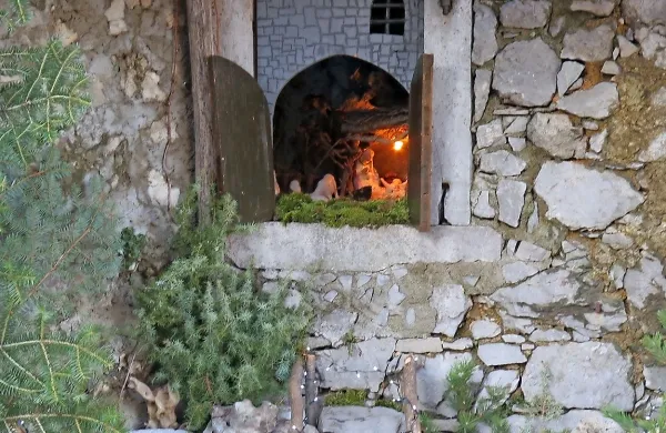 Jaslice po srednjeve&scaron;kem &Scaron;tanjelu