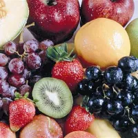Sveže sadje je vir vitaminov in zdravju koristnih snovi