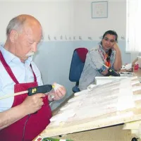 Albin iz Kopra že 12 let prihaja “v službo” v Barčico. Tudi njegova sodelavka Tanja iz Ankarana se tam  dobro počuti.