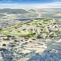 Center učenja varne vožnje pri Povirju je eden najbolj obsežnih projektov na primorskem podeželju. Če bo realiziran, bo spremenil 157 hektarjev gmajne in pašnikov, na katerih se zdaj pasejo krave,  v zazidljivo zemljišče.