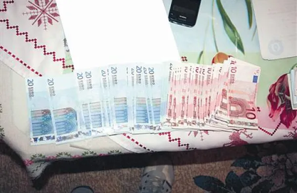 Postojnčan je imel pri sebi tudi približno 900 evrov