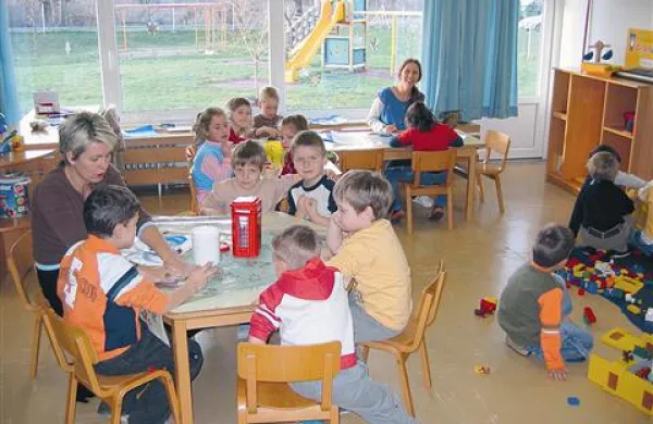 Za mlajše otroke bo jeseni vrtec dražji