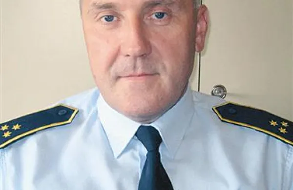 Novi komandir Mauro Rihter 