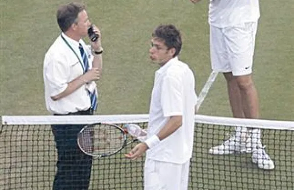 Z deseturnim teni&scaron;kim dvobojem v Wimbledonu zru&scaron;ili rekord