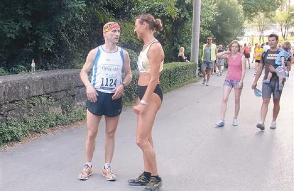 Tomaž Ferjančič in Valentina Bonanni, bodoča zmagovalca,  v pogovoru pred startom