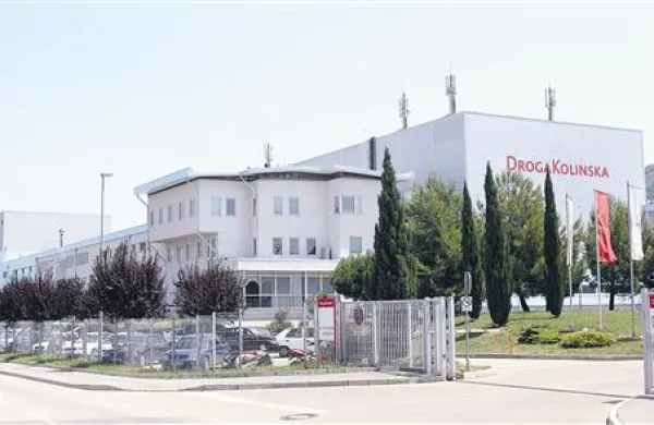 Predsednik uprave Atlantic Grupe Emil Tedeschi je svetu delavcev včeraj v Izoli zagotovil, da ne bodo ukinili nobene proizvodne lokacije v Sloveniji, napovedal pa je tudi nova vlaganja