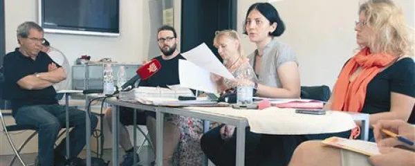 Brcnjeni na cesto: Tomaž Gregorc, dr. Sabina Žnidaršič Žagar, dr. Taja Kramberger in Eva Brajkovič