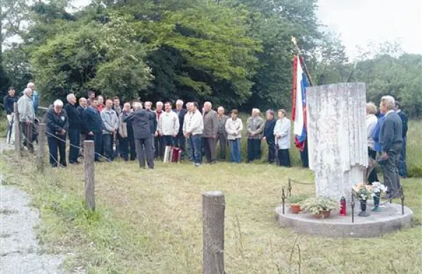 MPZ &ldquo;Dragotin Kette&rdquo; sklenil pevsko sezono