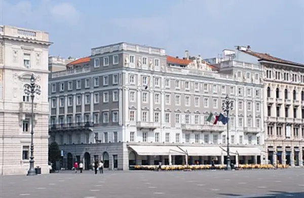 Slikoviti tržaški Trg italijanske enotnosti