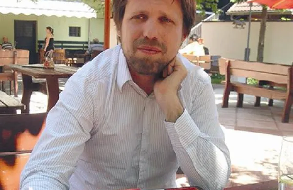&ldquo;Dana&scaron;nja slovenska vojska je v službi natovskega imperializma&rdquo;