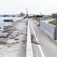 V nekdanjem črpališču na sredini promenade bo v prihodnje najverjetneje zaživel gostinski lokal 