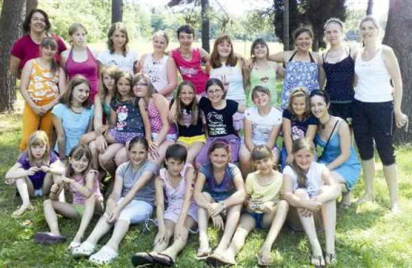 Poletne priprave bri&scaron;kih mažoretk
