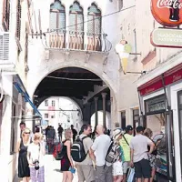 Koper je obiskala največja potni&scaron;ka ladja doslej