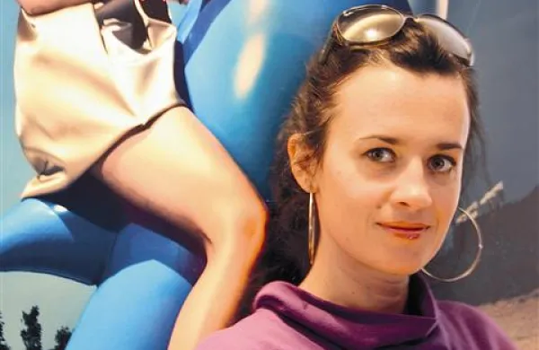 Katja Šulc nocoj v Taverni 