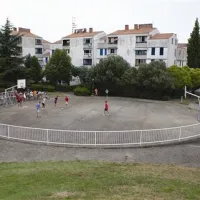 V Livadah so vrnili nogomet na ulice