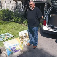 V parku bolni&scaron;nice nastajajo umetnine