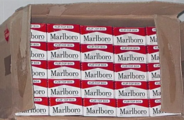 V smučarskem klubu  je nekdo ukradel cigarete. Fotografija je simbolična. 