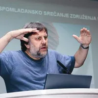 Slavoj Žižek: “So težave in nimamo rešitve.”