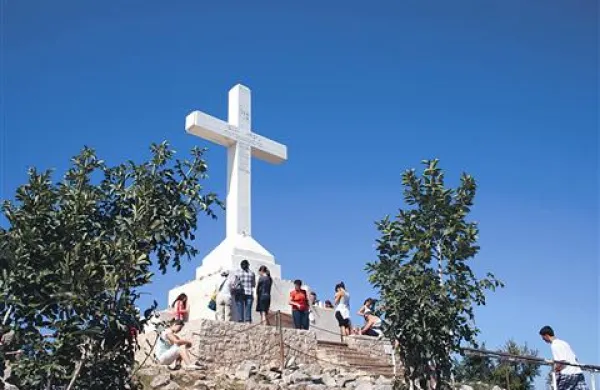 Hrib Križevac z betonskim križem  je obvezna romarska točka