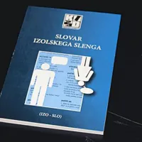Slovar je izšel v priročni žepni izdaji