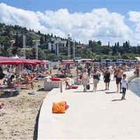 Po sobotnem deževju v Istri se je vreme na praznično nedeljo skušalo odkupiti