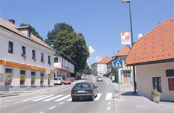 Obnovljena javna razsvetljava ob Ljubljanski cesti