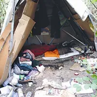 Tu je molčeči brezdomec umrl iz za zdaj še neznanega razloga
