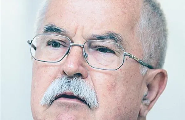 Minister Žekš meni, da ukrep občine Rezija predstavlja ostanek fašističnega režima