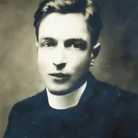 Precej neznana fotografija Terčelja iz njegove mladosti, ki jo hranijo njegovi sorodniki v Grivčah 