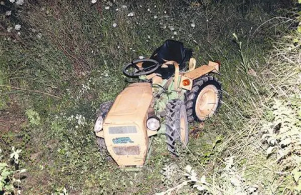V Izoli je v nesreči s traktorjem izgubil življenje 55-letni možakar.