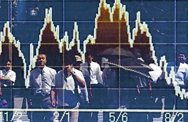 Wall Street v rdečem, dolar glede na jen najnižje v 15 letih