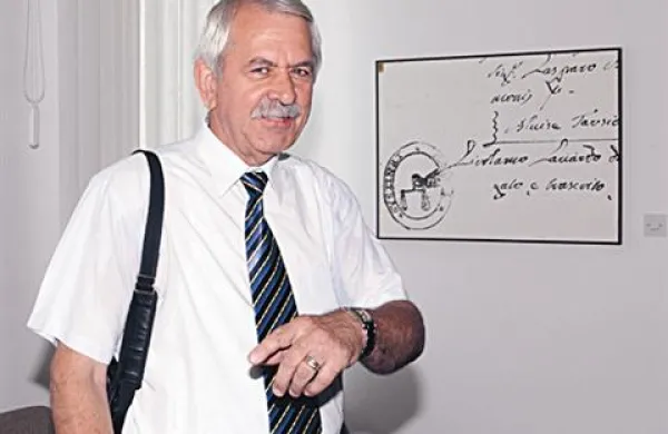 Divaški župan Matija Potokar je zanikal, da bi Prijatelja poznal in z njim kakor koli sodeloval.