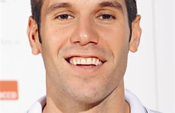 Sani Bečirović, 19.05.1981,  AJ Milano, 195 cm, 95 kg, branilec  