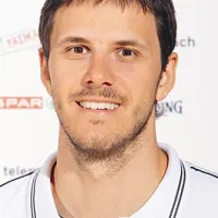 Boštjan Nachbar,  03.07.1980, Efes Pilsen, 206 cm, 102 kg, krilo 