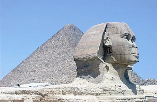 Najbolj veličastne najdbe iz časa faraonov so še vedno piramide in Sfinga
