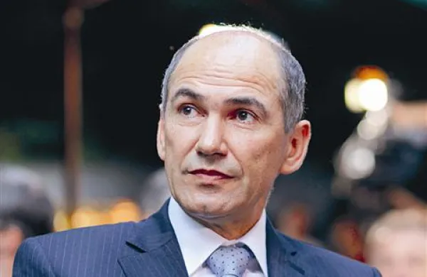 Janez Janša: “Gre za gnusno zlorabo tožilske funkcije.”