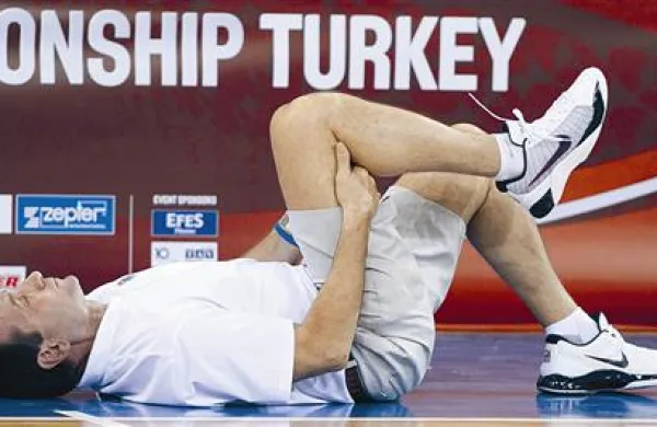 Američani so včeraj trenirali takoj za slovensko reprezentanco. Selektor  Mike Krzyzewski si je  tudi privoščil raztezalne vaje.
