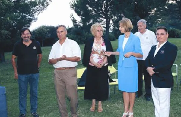 Koprski Rotarijci uspe&scaron;no izpeljali slovensko-italijansko dobrodelno akcijo
